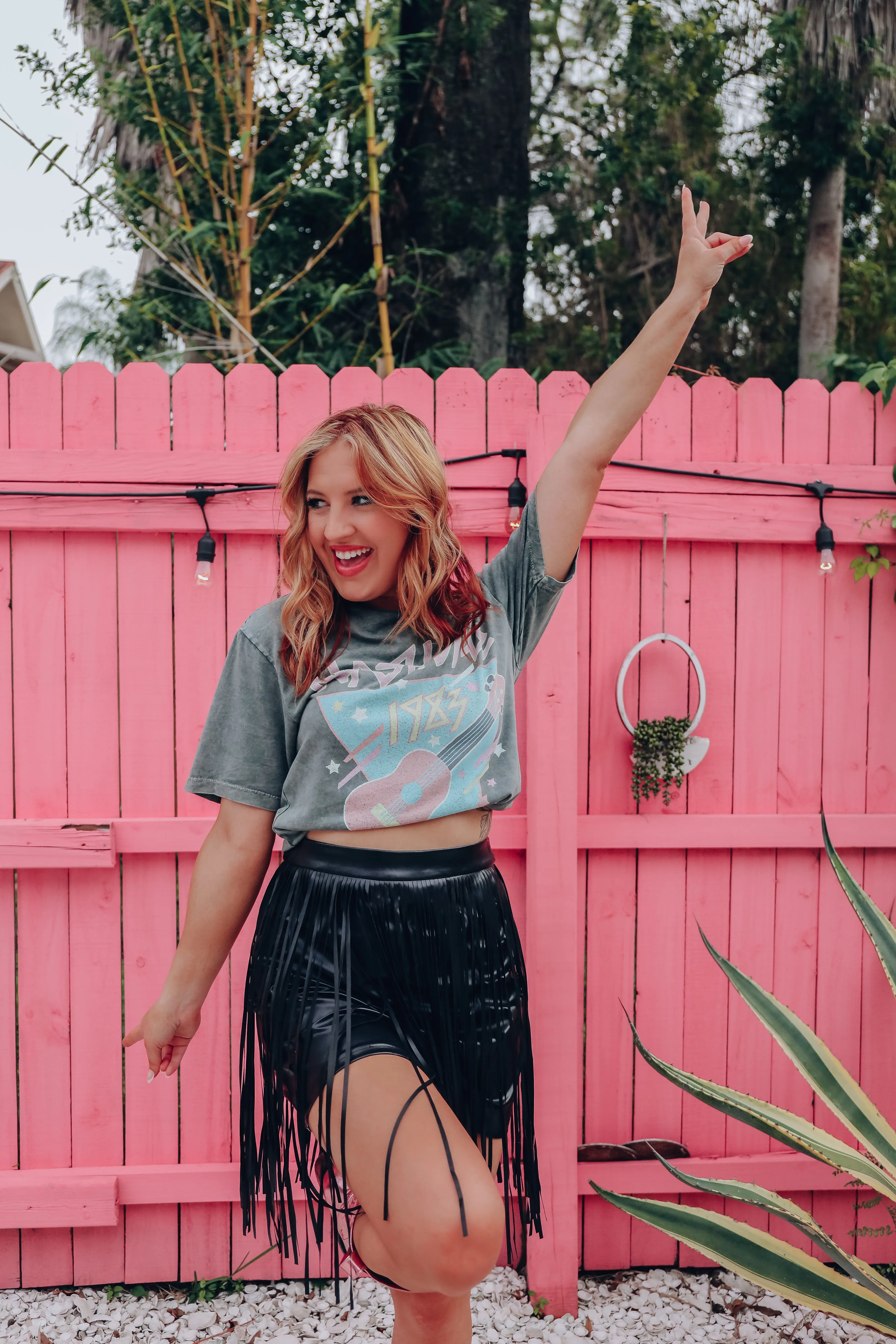 1983 Music City Graphic Tee - Grey