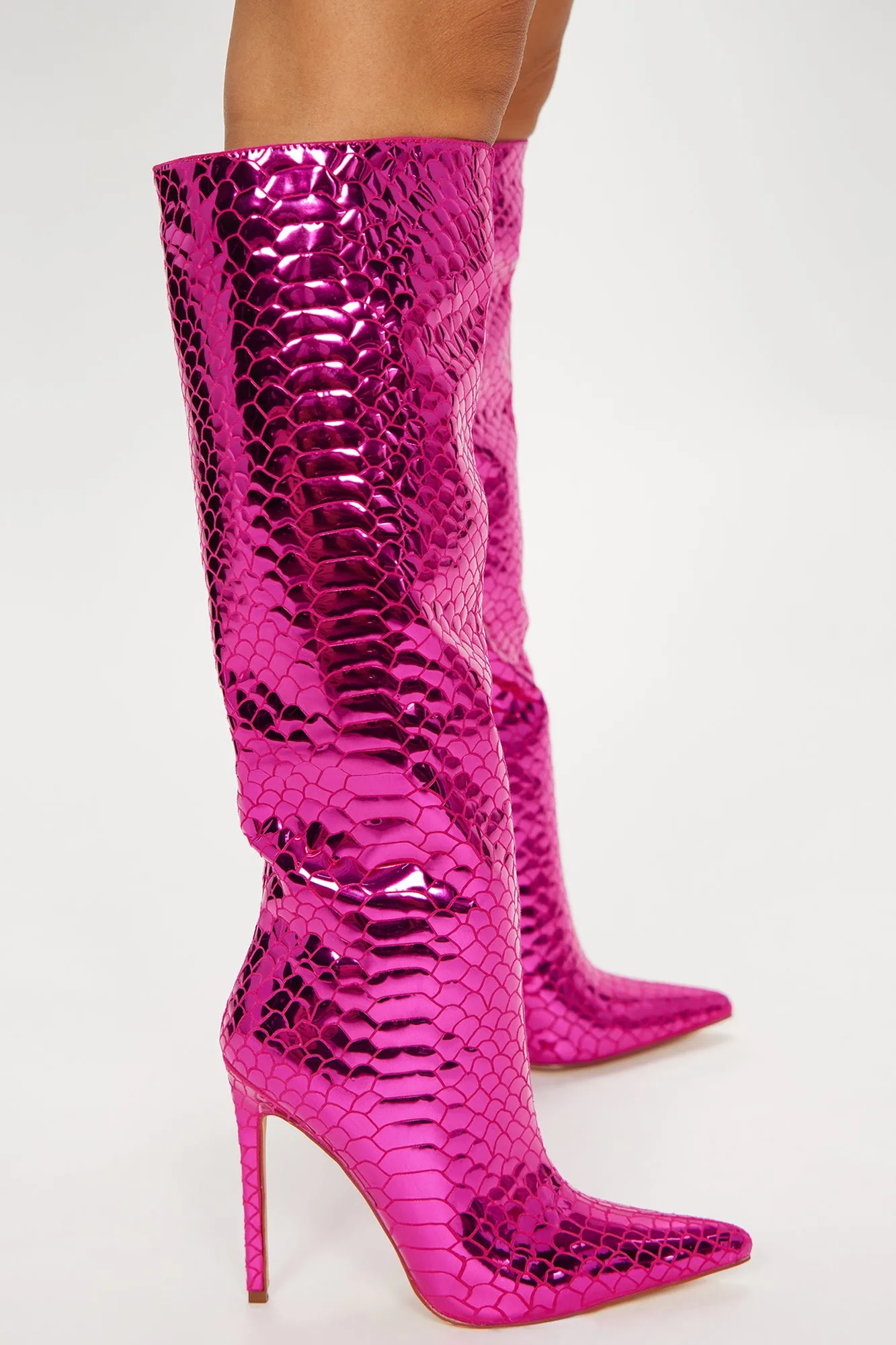 Amira Snakeskin Boots - Pink