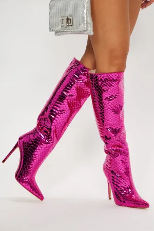 Amira Snakeskin Boots - Pink