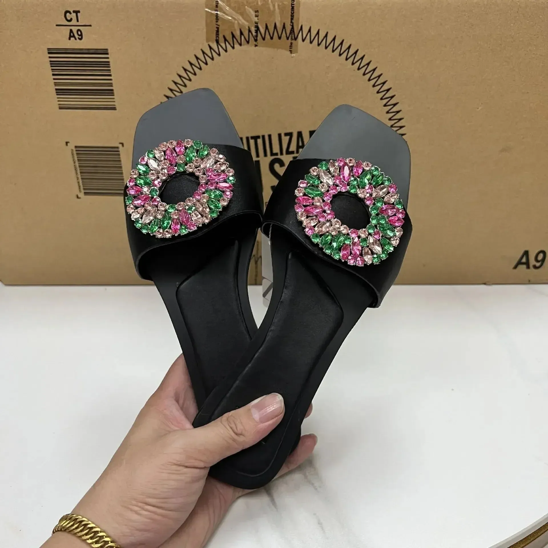 AMOZAE-- Diamond Chic Summer Flat Sandals for Luxe Beach Party Style