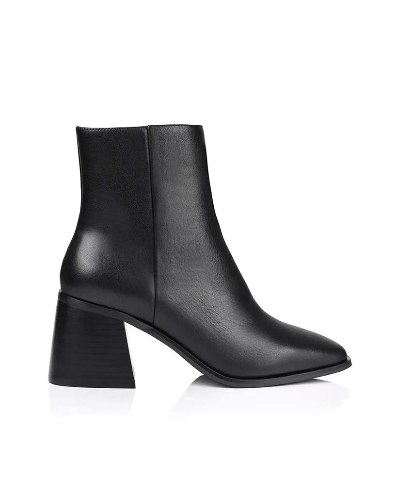 Lancelot Ankle Boots