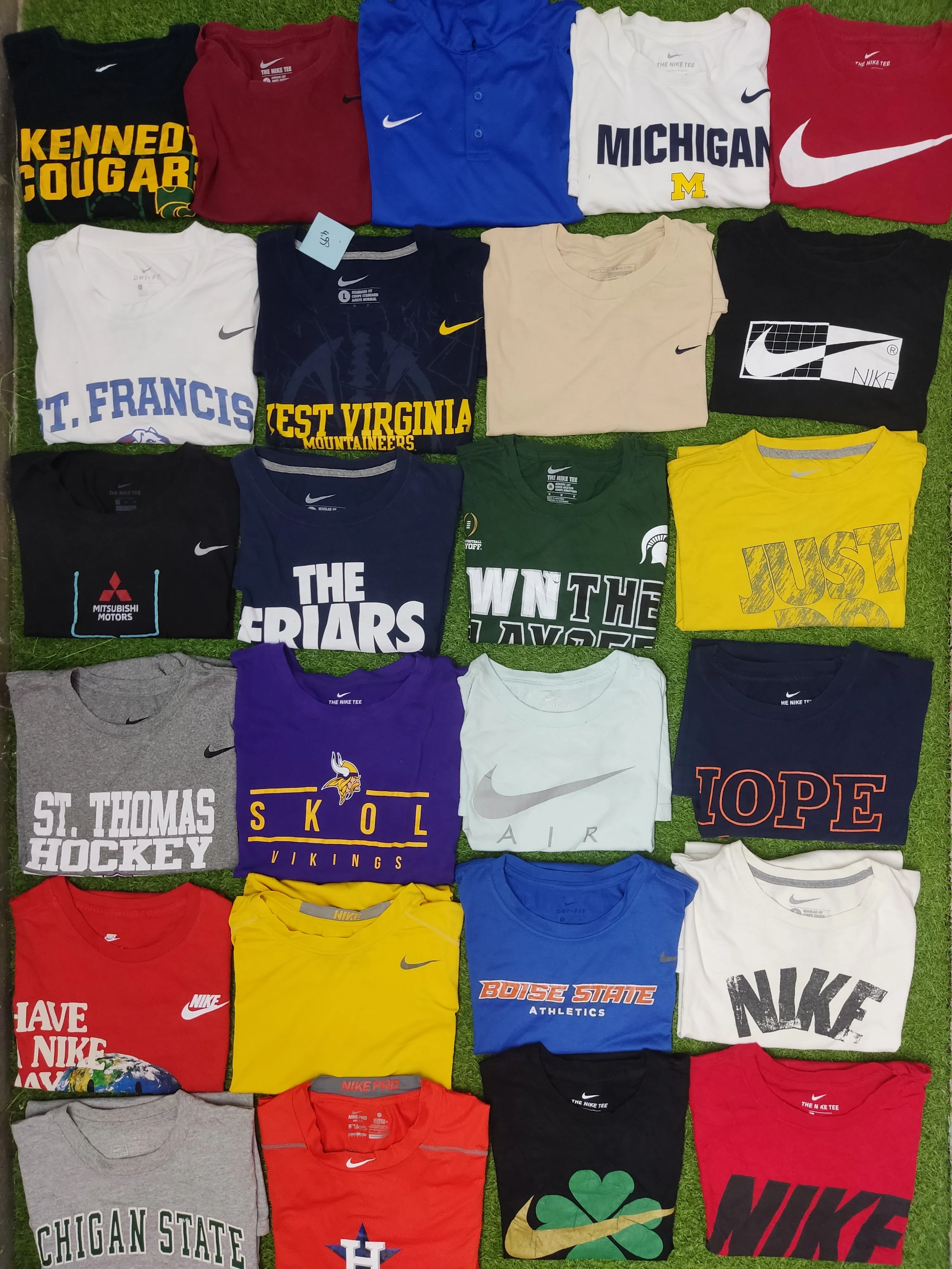 Nike T-Shirt 25 pcs - OVR001