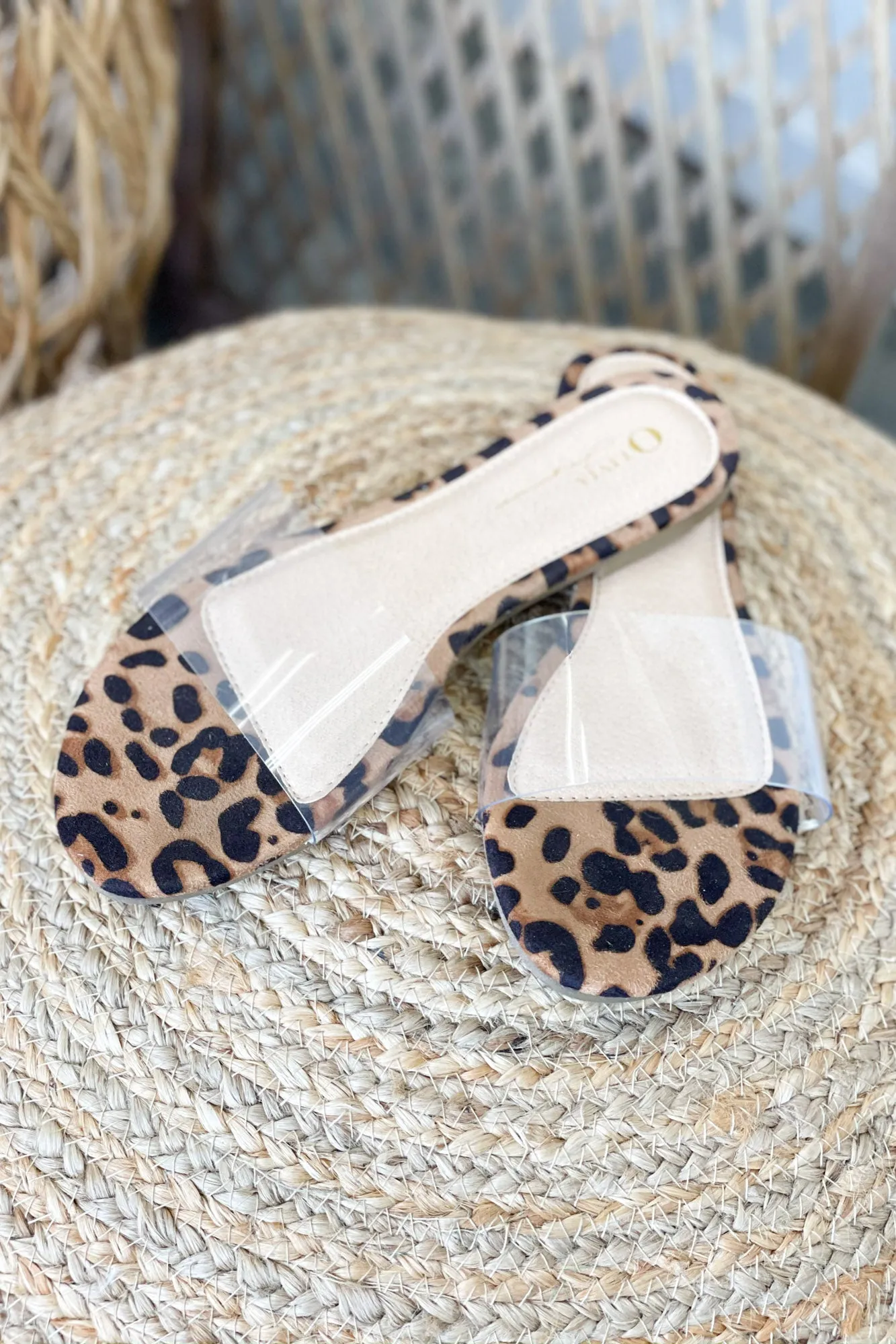 Poolside Retreat Sandals: Leopard/Clear