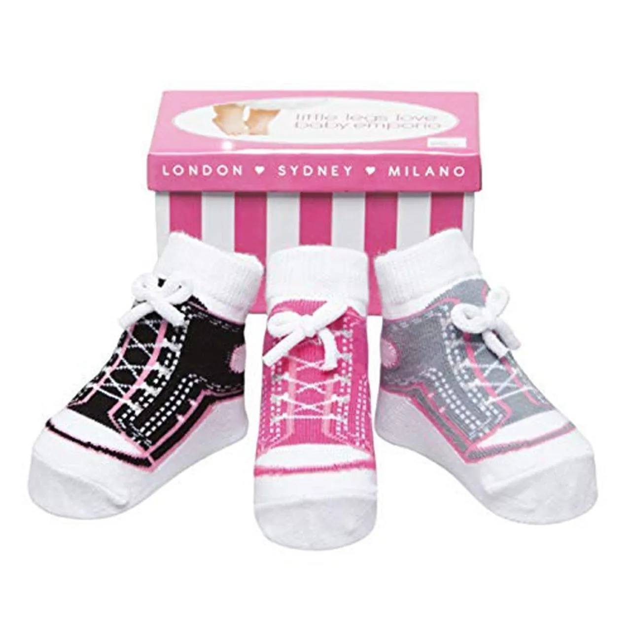 SNEAKER shoe-design socks. With faux shoelaces and anti-slip soles. 3 pairs. 0-12 months